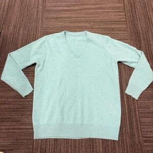 Men's V-Neck Sweater Light Green Blue Green